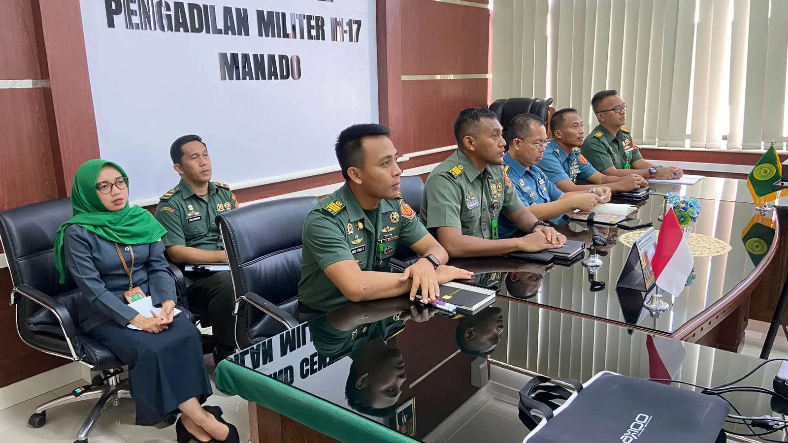 MENGIKUTI KEGIATAN SOSIALISASI E-BERPADU OLEH MAHKAMAH AGUNG